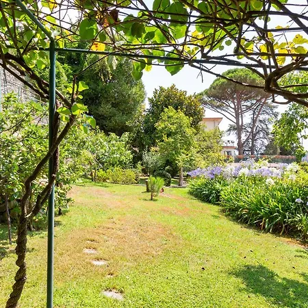 Villetta Delle Rose Con Giardino By Wonderful Italy Holiday home