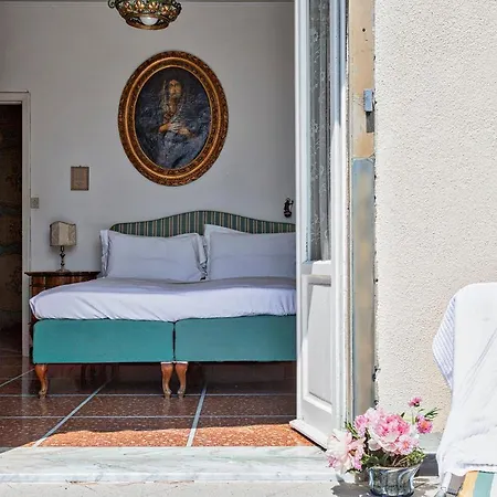 Villetta Delle Rose Con Giardino By Wonderful Italy Holiday home Rapallo