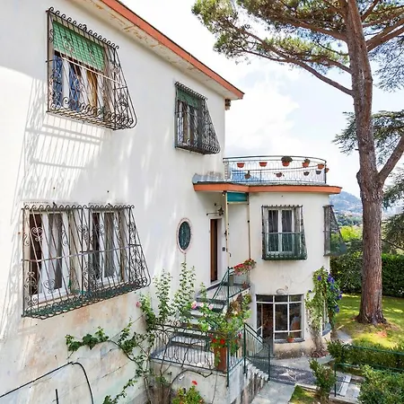 Villetta Delle Rose Con Giardino By Wonderful Italy Holiday home